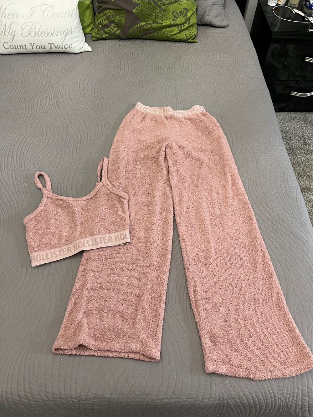 Hollister Dusty Pink Terry Knit Lounge Bralette & Wide-Leg Pants Set